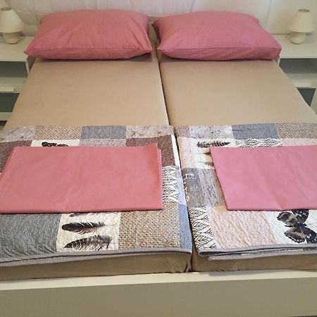Apartmani Orhideja Ραμπ Εξωτερικό φωτογραφία
